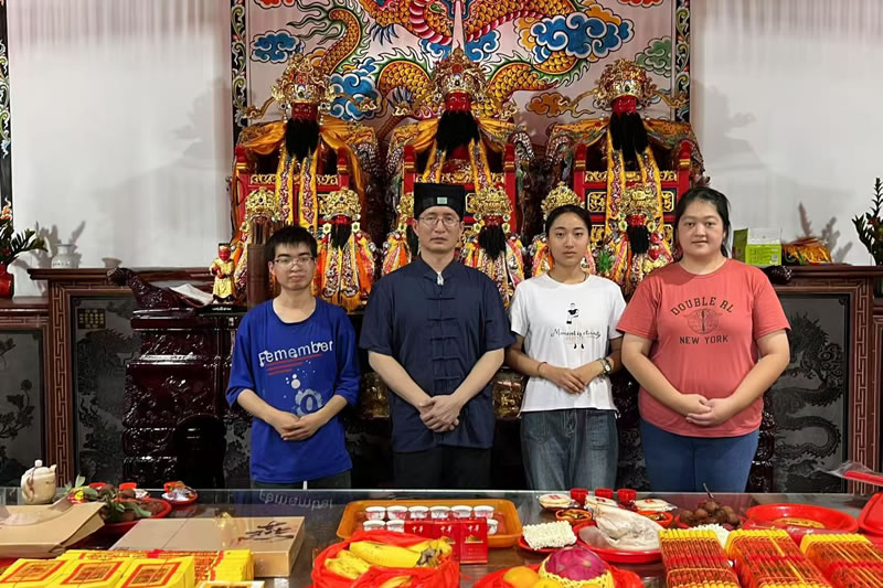 关于如何超度婴灵或祖先 关于如何超度婴灵或祖先