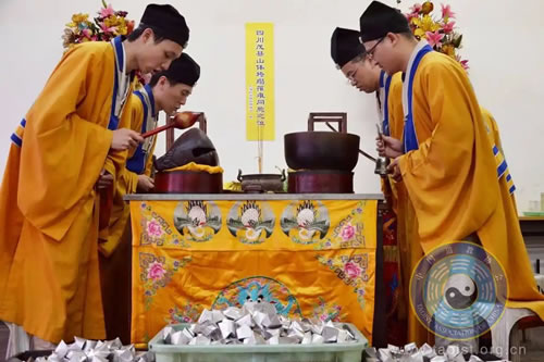 行善积德：道教转运的道德前提